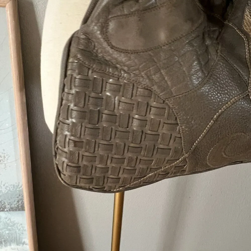 Vintage 1980s Rare Leather Patchwork Quilted Shoulder Purse‎ Lyrella taupe